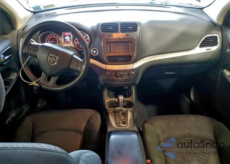 2011 Dodge Journey Mainstreet z USA, uszkodzony, nr VIN 3D4PH1FG2BT560869